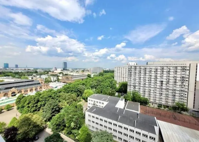 City Centre Top Floor Apartment